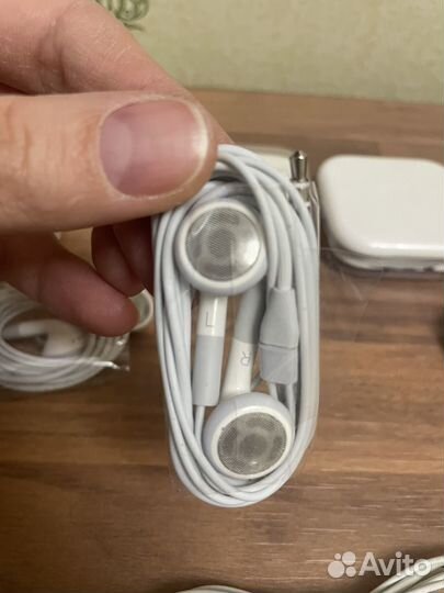 Наушники apple earpods lightning