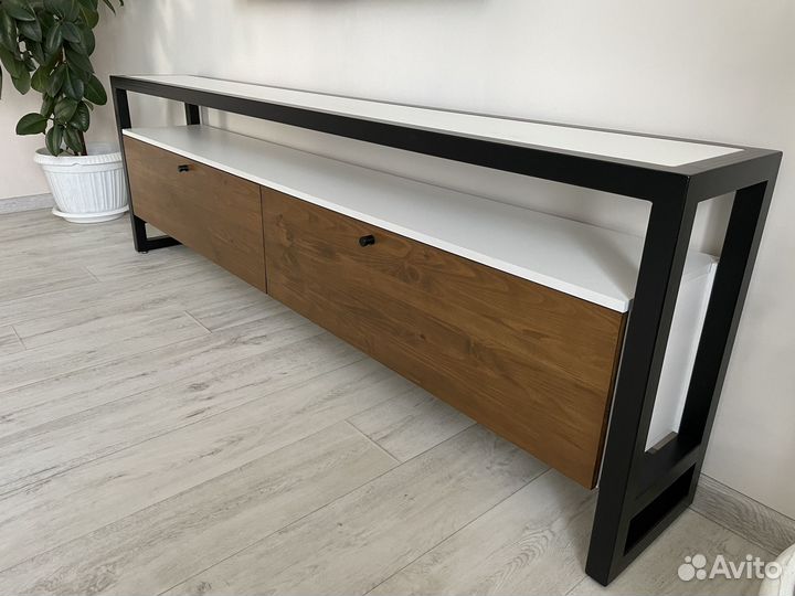 Тумба под телевизор лофт