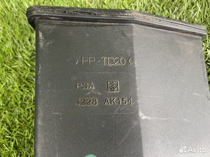 Абсорбер Citroen C4