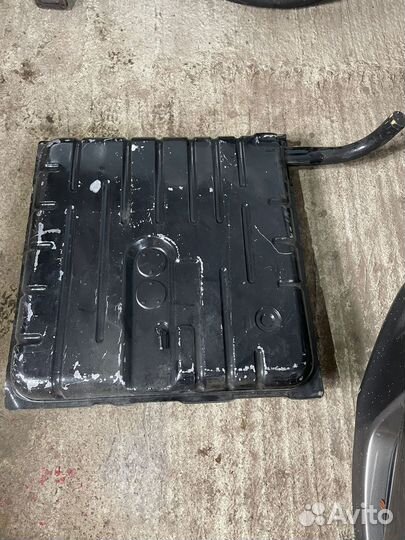 Продам Топливный бак на Волгу 3110 70л