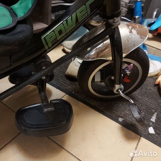 Детский трехколесный велосипед