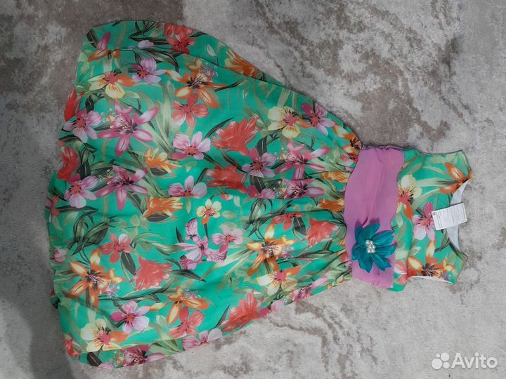 Новое Детское нарядное платье 122-128