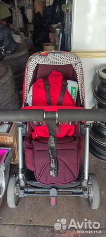 Прогулочная коляска