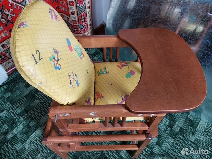 Стульчик для кормления