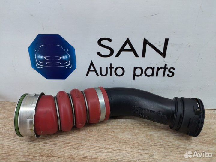 Патрубок интеркулера Bmw X5 Рест E70 рест N55B30A