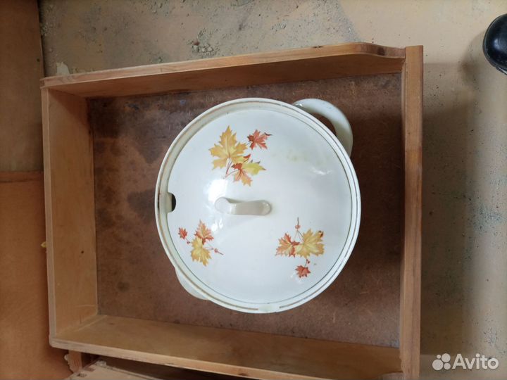 Блюдо фарфор