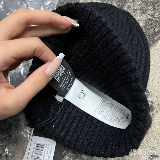 Шапка C.P. Company