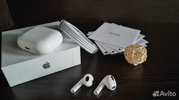 Наушники AirPods 3