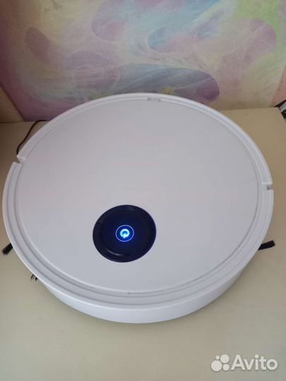 Робот пылесос новый