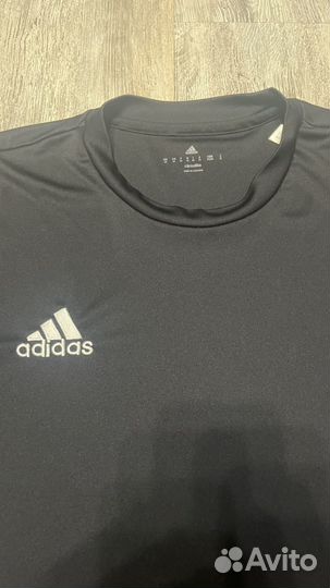 Футболка adidas