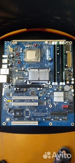 Материнская плата с процессором/памятью/картой