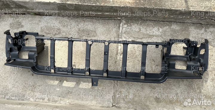 Монтажная панель, решетка Jeep Grand Cherokee ZJ