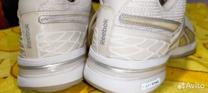 Кроссовки reebok easytone женские