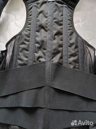 Ортопедический жилет