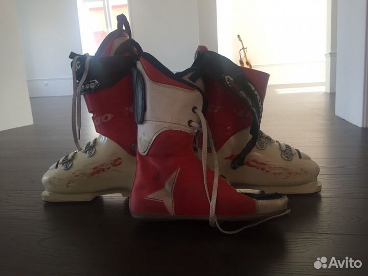 Ботинки горнолыжные Atomic