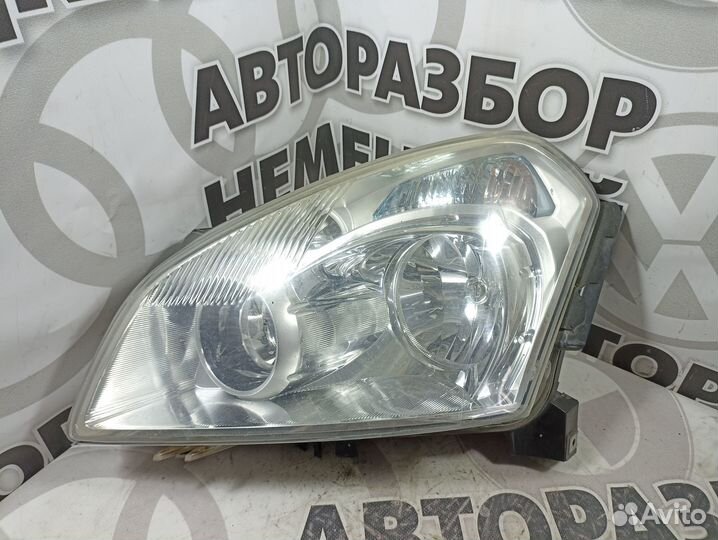Фара левая Nissan Qashqai