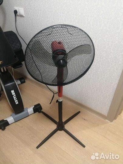 Вентилятор напольный Polaris