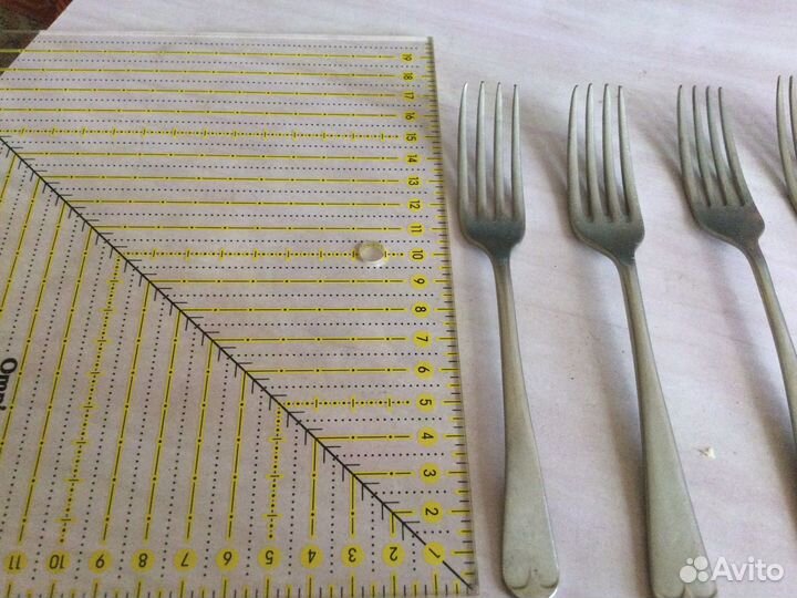 Винтажные английские дессертные вилки