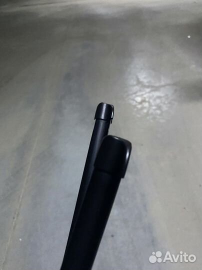 Дворник от VW Toureg 14-18 г 2 поколение оригинал