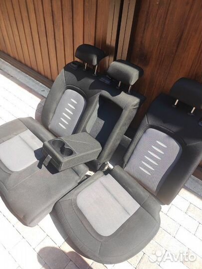 Комплект сидений Киа Cee'd Jd универсал II G4FG