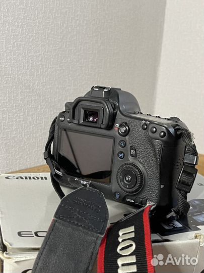 Зеркальный фотоаппарат canon 6D