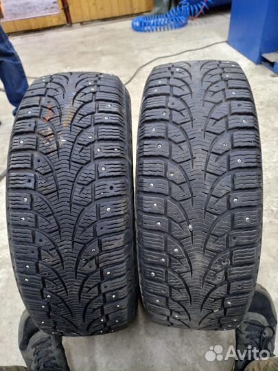 Pirelli Carrier Winter 215/55 R16