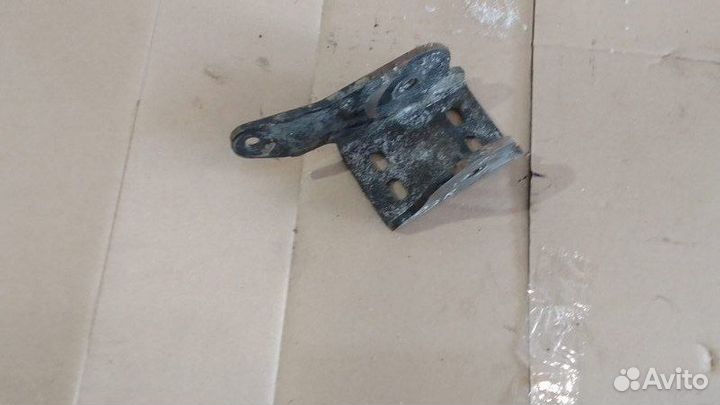 Кронштейн торсиона правый Man Tga Tgs Tgx