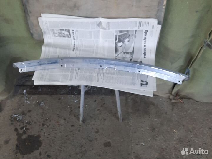 Накладка на капот toyota Premio 240