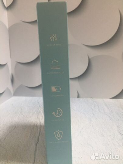 Зубная щетка