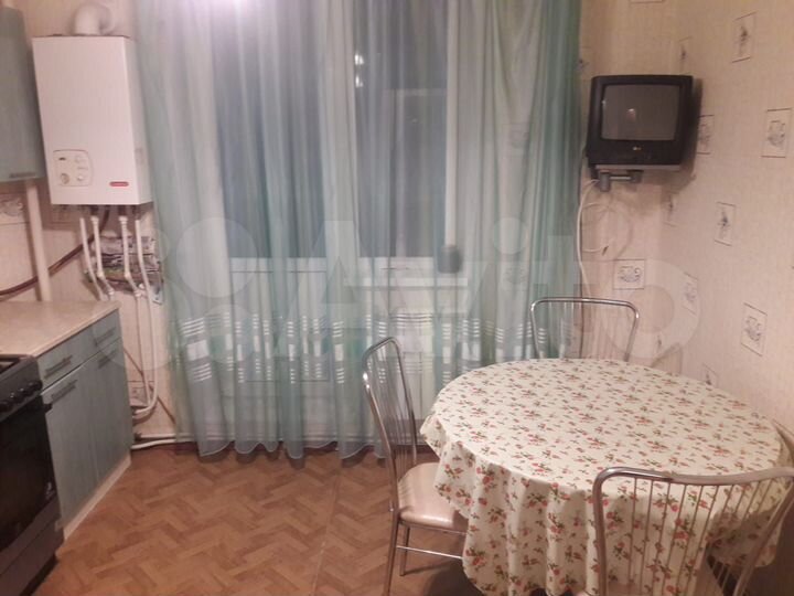 3-к. квартира, 71,2 м², 8/10 эт.