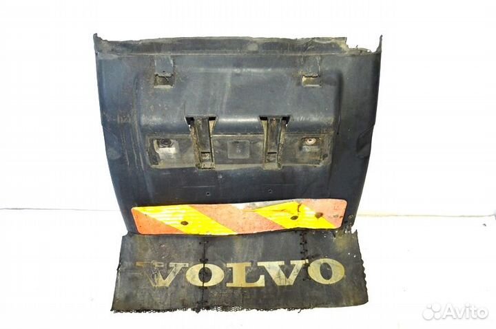 Крыло ведущего моста, заднее правое volvo FH (01.0