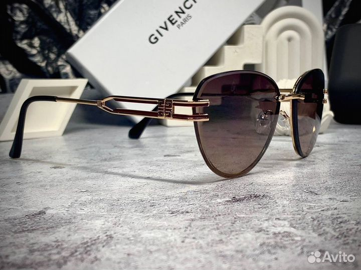 Очки Givenchy женские