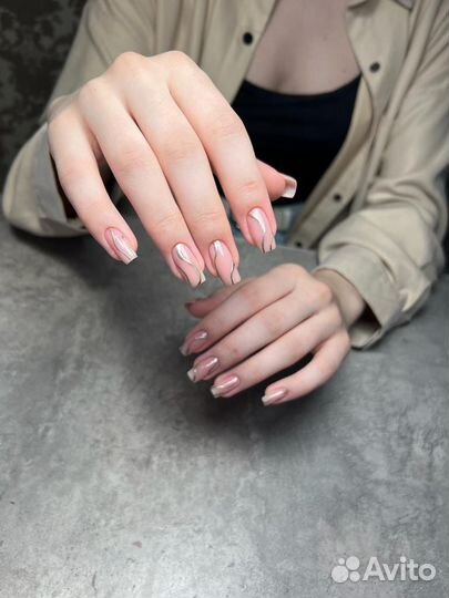 Маникюр Педикюр