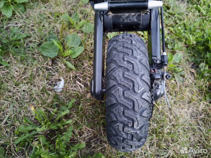 Шина бескамерная 85/65-6,5 + вентиль в подарок