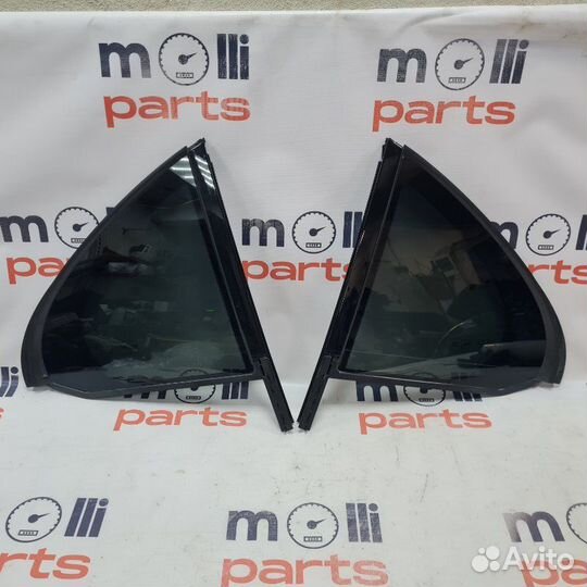 Форточка двери задняя левая Mercedes E-Class W213