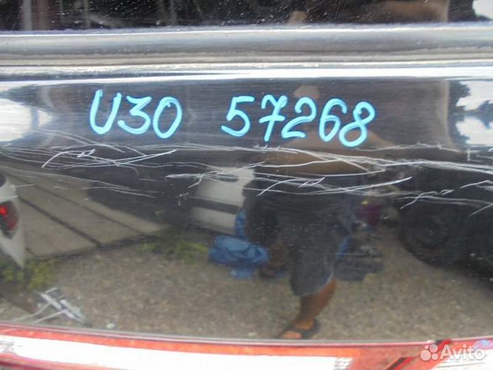 Дверь 5-я Nissan Presage U30 KA24DE 2001/4