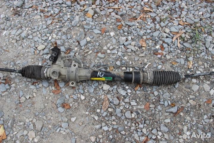 Рейка рулевая на Mitsubishi Pajero iO / Pinin