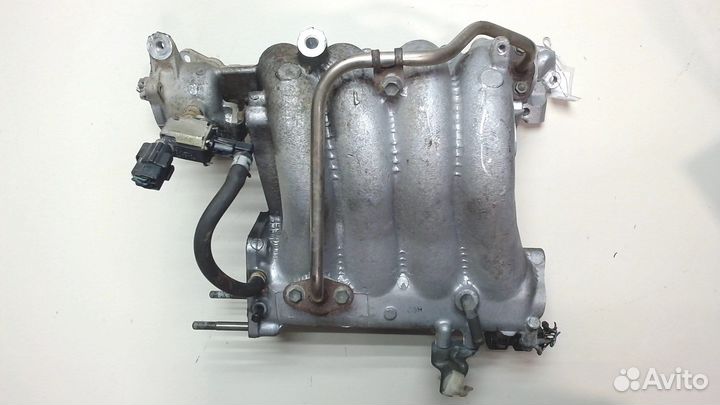 Коллектор впускной Suzuki Grand Vitara, 2001