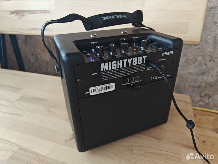 Гитарный комбоусилитель