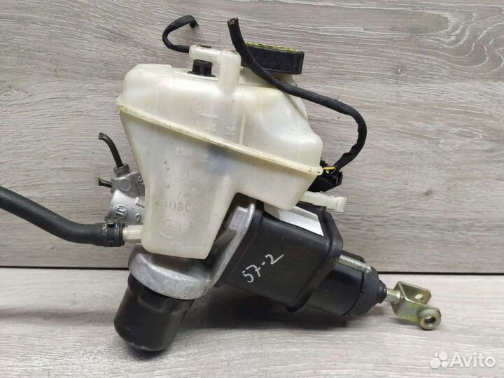 Главный тормозной цилиндр Mercedes E W211