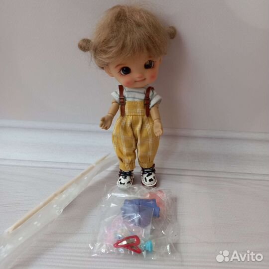 Шарнирная куколка stodoll