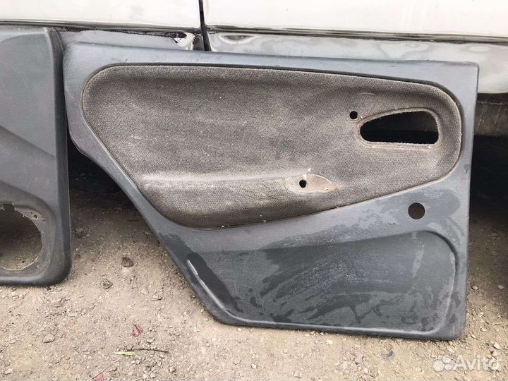 Дверные карты ваз 2114,15