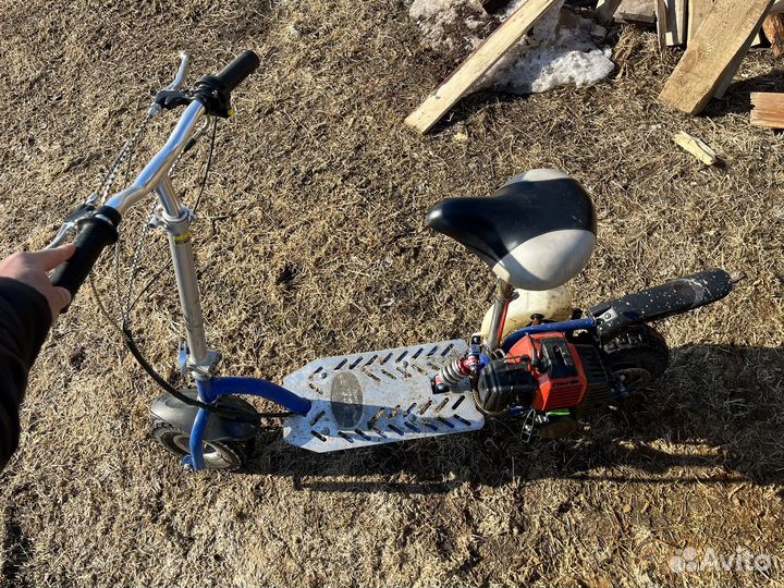 Самокат бензиновый