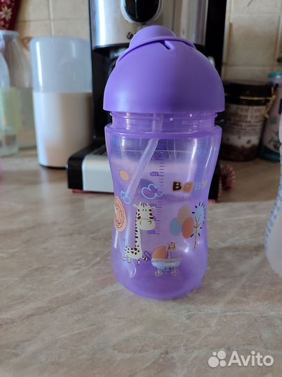 Поильник с трубочкой