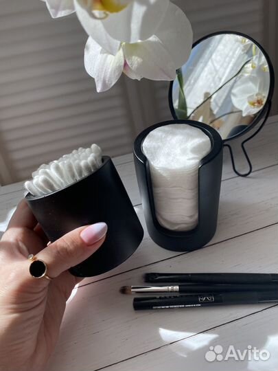 Диспенсер для ватных дисков и стакан