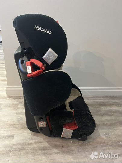 Автомобильное детское кресло Recaro young sport