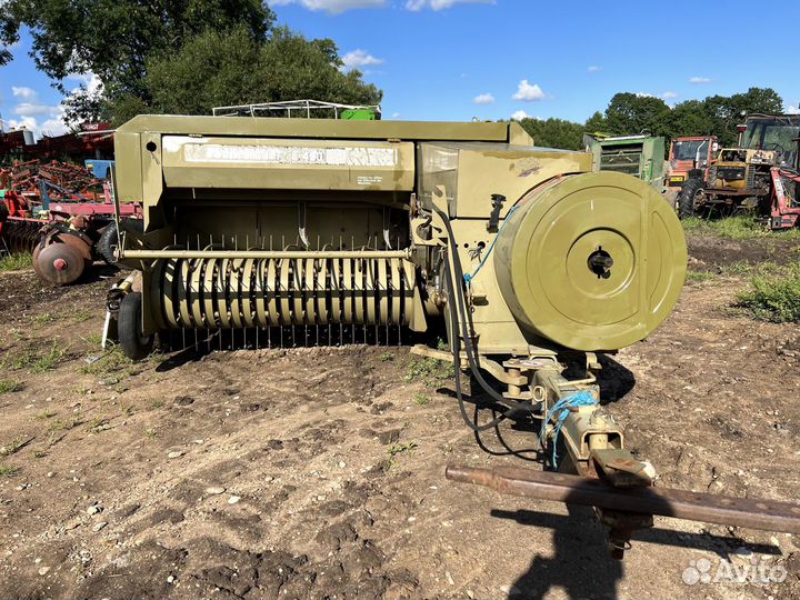 Пресс-подборщик Fortschritt K420, 1995