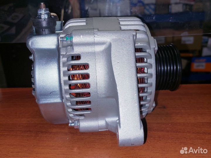 Тойота Королла е120 генератор 2706022180