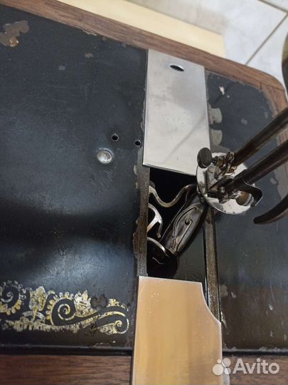 Швейная машинка 