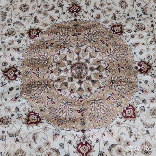 Ковер новый из ОАЭ